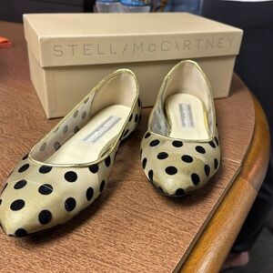 Stella McCartney gently used ballet flats. Size 8